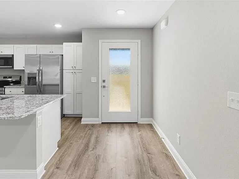12 Armbruster Ct — Photo 26
