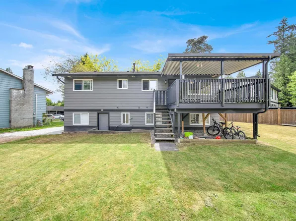 9088 146a St, Surrey, BC V3R 6X7