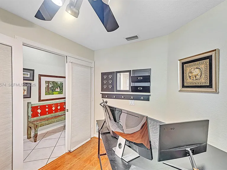 3711 Falcon Ridge Cir — Photo 31