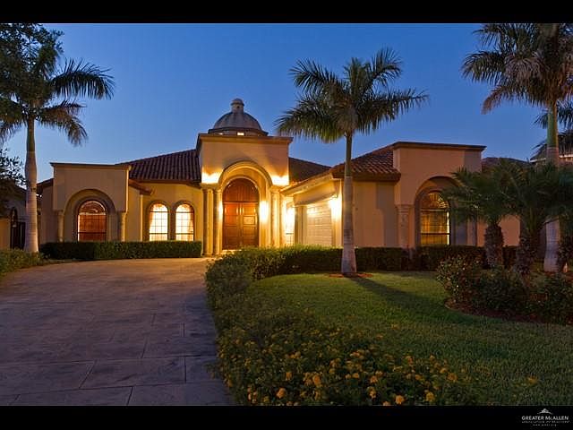 1st image of 3900 El Jardin