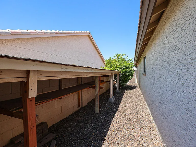 3081 N 148th Ave — Photo 31