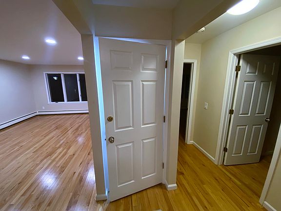 4th image of 56 Sherman Ave Floor 2