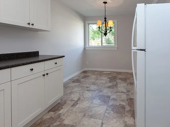 295 Shepherd Ave #1A — Photo 2
