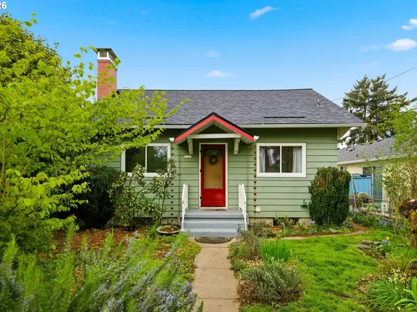 7135 SE Gladstone St, Portland, OR 97206