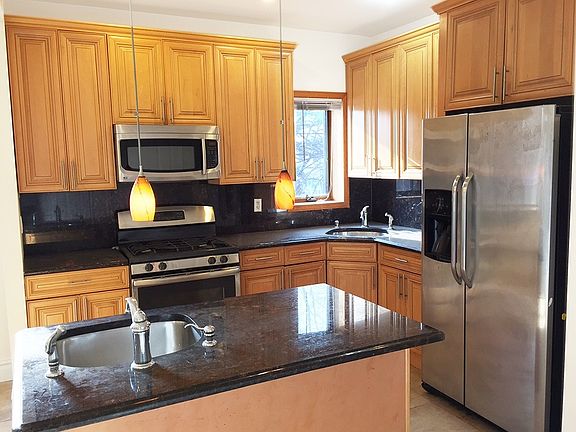 5th image of 544 Brooklyn Ave APT 1