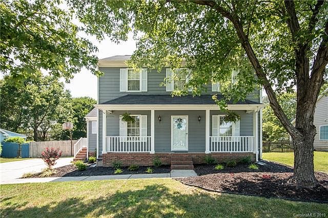 1st image of 2431 Oak Leigh Dr