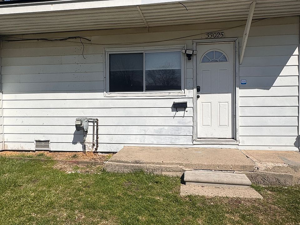 1st image of 33025 Alamo Ct #4