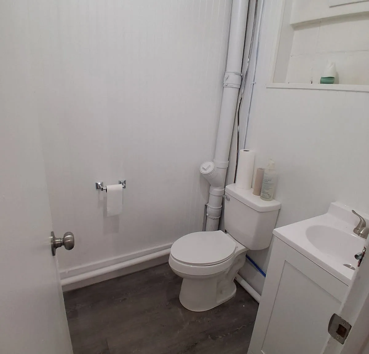Studio, 144 sqft, $440 — Photo 3