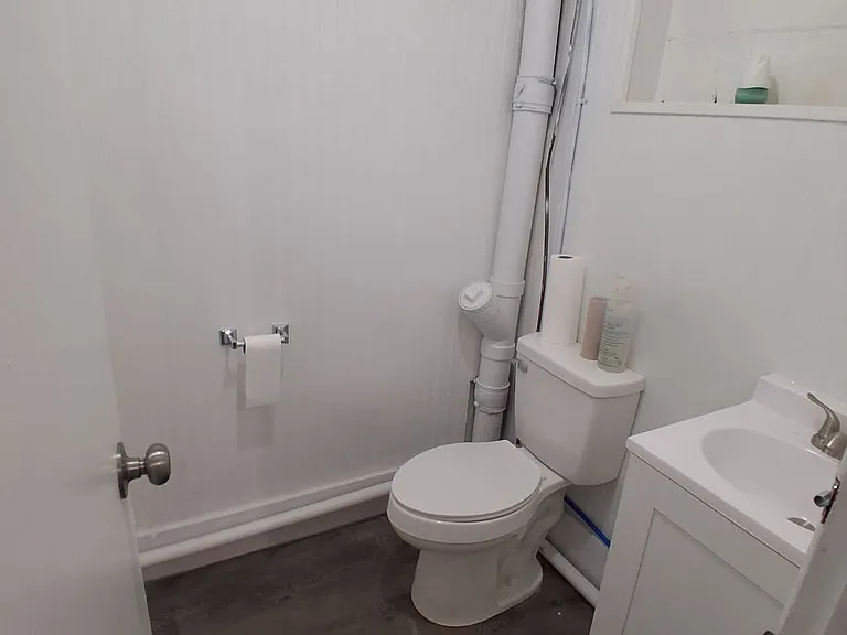 106 N Beech Rd #1 — Photo 3