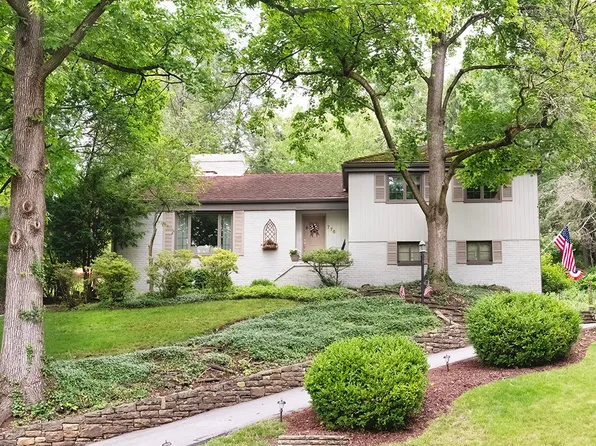 776 Elm Spring Rd, Pittsburgh, PA 15243