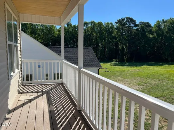 153 Big Pine Rd, Clayton, NC 27520