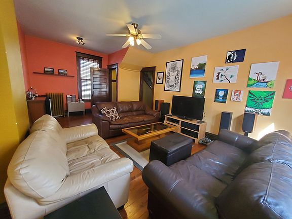 5th image of 1522 2nd St NE #1522