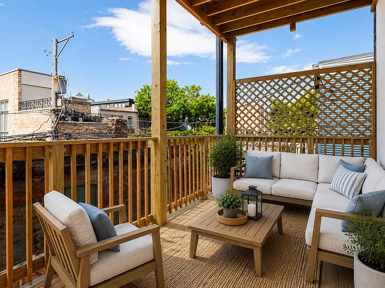 848 W George St #3 — Photo 17