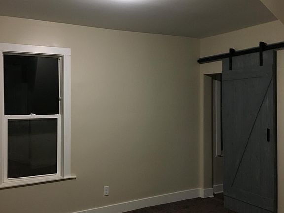 5th image of 1009 Broadway Ave NW