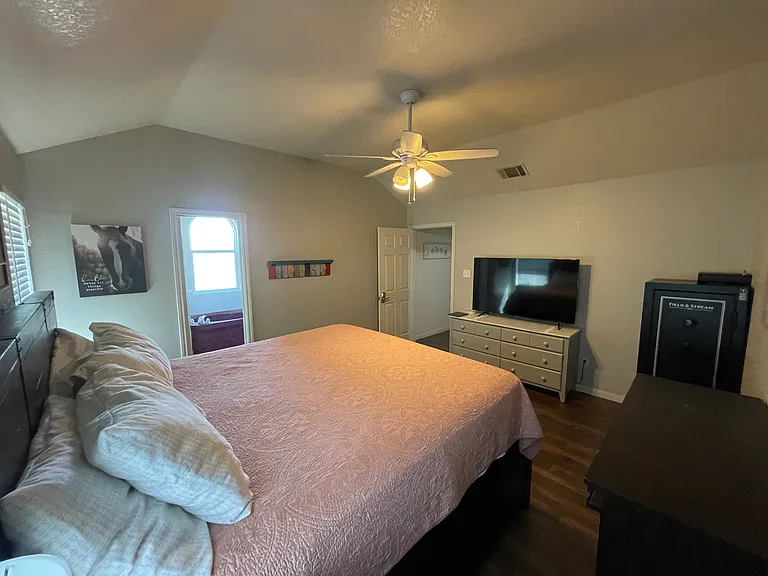 136 County Road 4889 — Photo 7