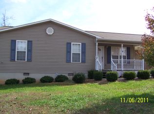 2071 Craig Mountain Rd, Lenoir, NC 28645