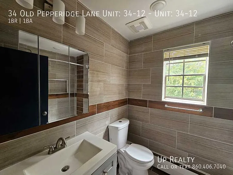 34 Old Pepperidge Ln #12 — Photo 13