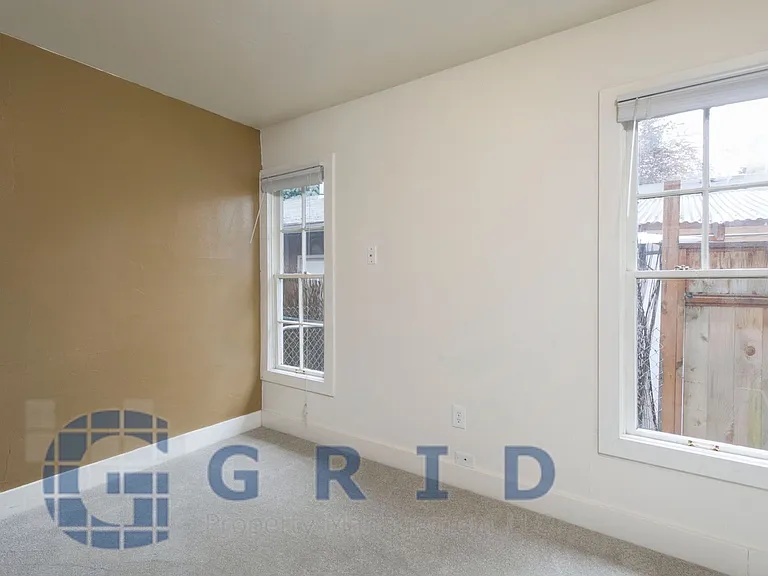 3929 N Albina Ave — Photo 13