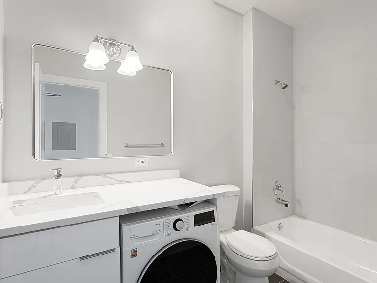 1625 W Howard St — Photo 44