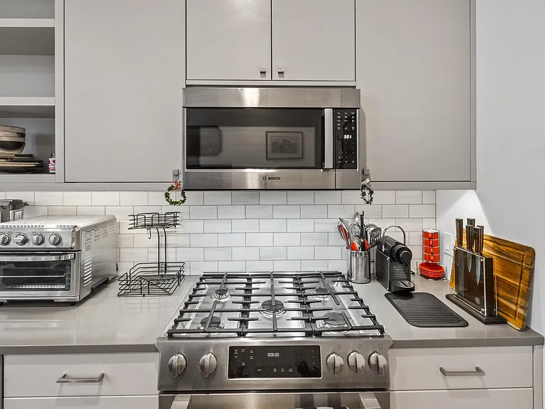5 W Mendenhall St #309 — Photo 15