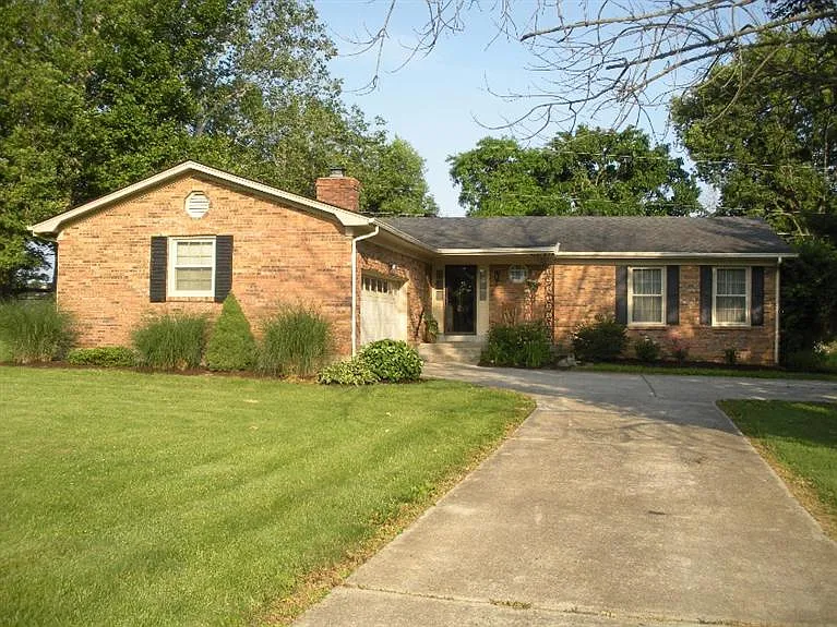 109 Vincewood Dr photo 1