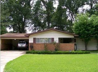 223 Melrose Dr, Jackson, MS 39211