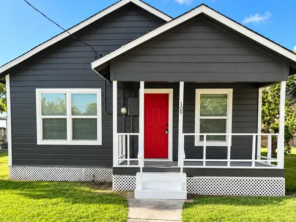 109 N Avenue A, Freeport, TX 77541