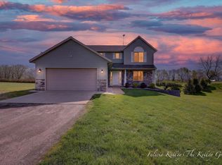 3687 Twenty Mile Rd NE, Cedar Springs, MI 49319