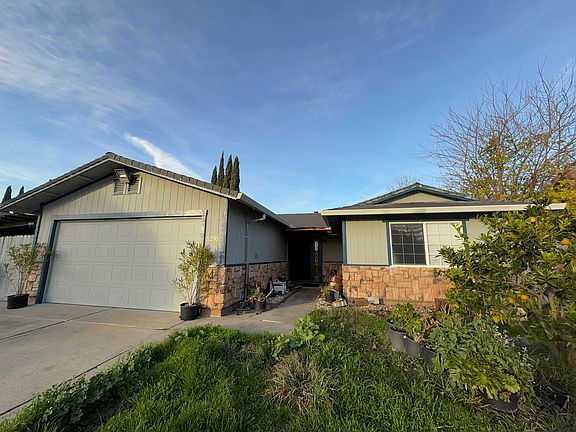 3rd image of 5295 Eden View Dr