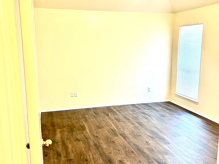 534 Meadow Ln — Photo 15
