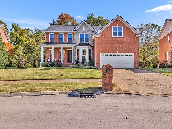 5th image of 294 Wisteria Dr