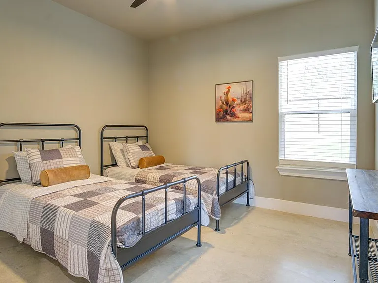 30652 Oakview Rd #4 — Photo 13