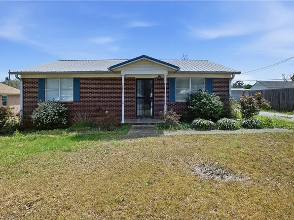 1502 31st St, Valley, AL 36854