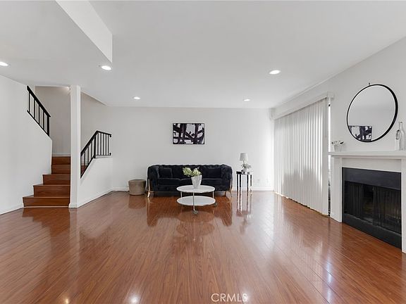 2nd image of 8430 Langdon Ave Unit 1