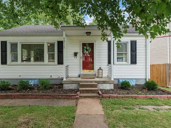 9319 Berry Ave, Saint Louis, MO 63144
