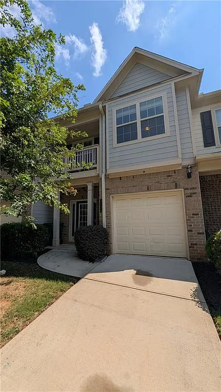 2 bed, 4.0 bath, 1617 sqft, $2,495 — Photo 2