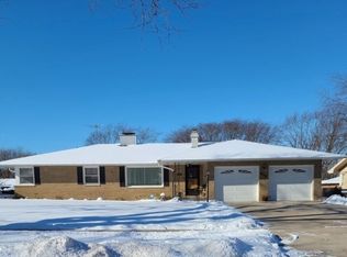 613 Terry Dr, Joliet, IL