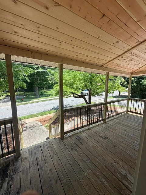 64 Wesley St — Photo 4