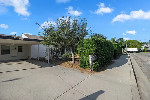 4123 Daines Dr Photo 1