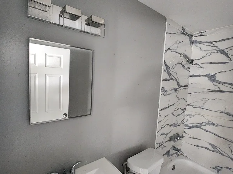 135 Gordon Ave S #135 — Photo 13