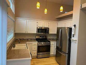 Upgraded appliances in kitchen