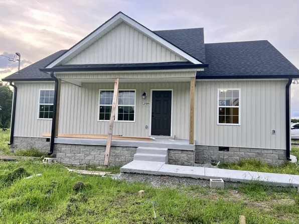 2355 Claude Fox Rd, Cornersville, TN 37047