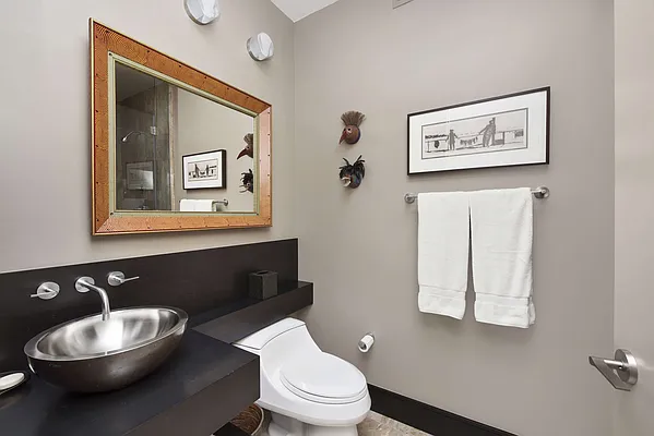 Sold by Compass | media 25