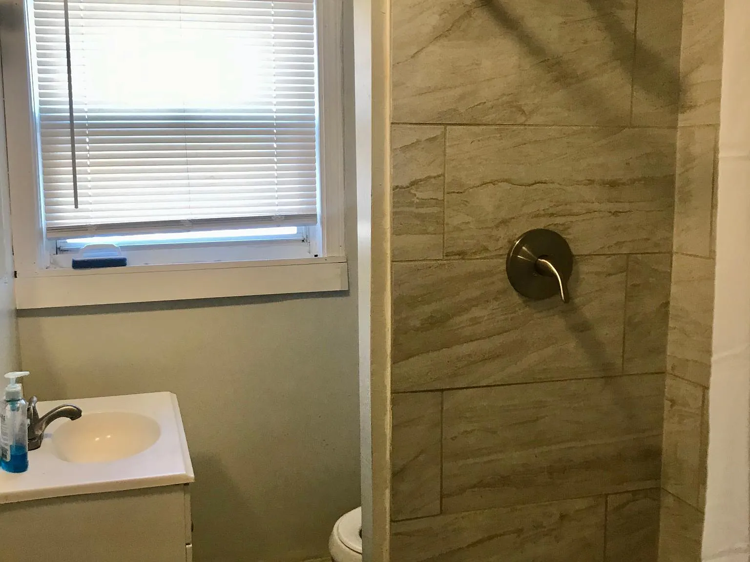 3 bed, $725 — Photo 4