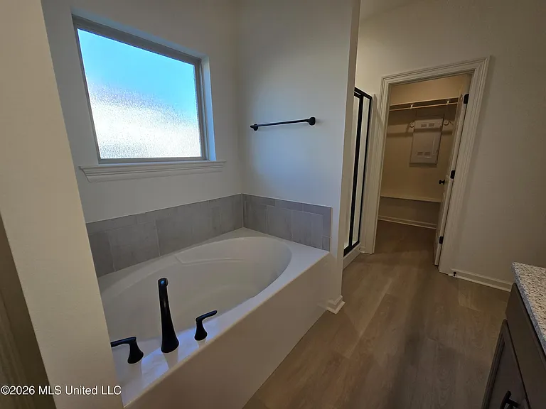 15395 Percy St — Photo 20