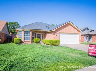 6125 8th Dr, Lubbock, TX 79416