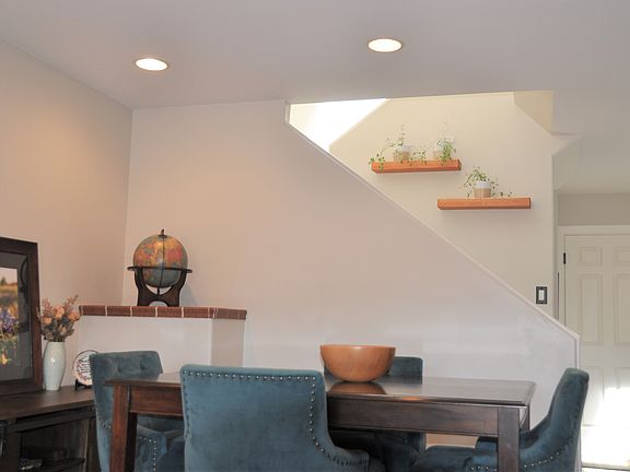 3rd image of 1107 Kirkland Ave Unit 2