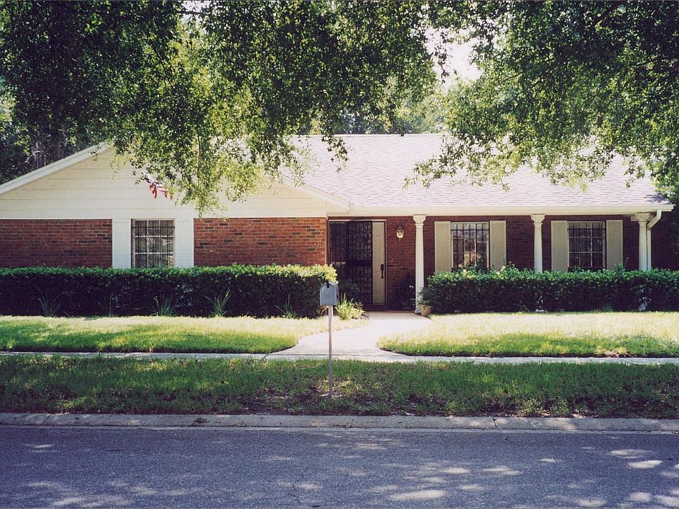 Lovely, warm, brick ranch home