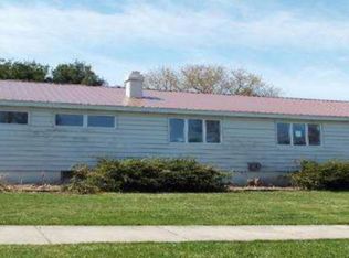 211 Bayley Rd, Massena, NY 13662