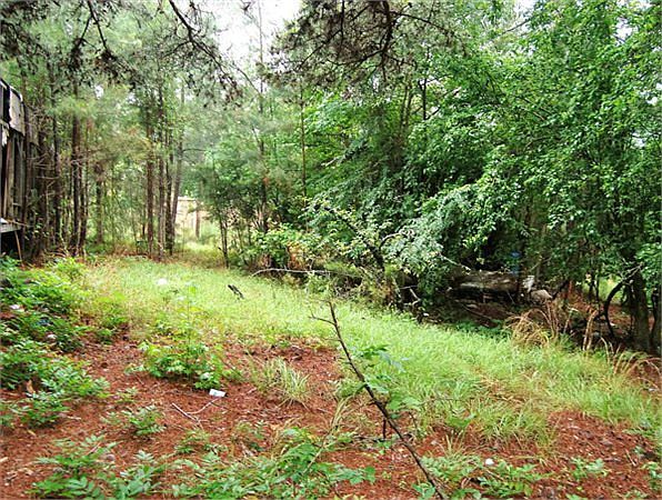 1st image of 755 Honey Bee Cir